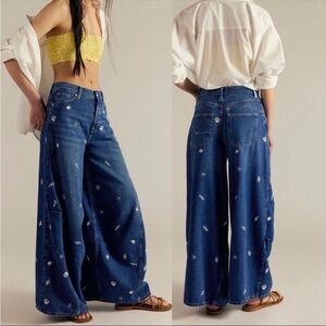 NWT We The Free Westward Embroidered Jeans
